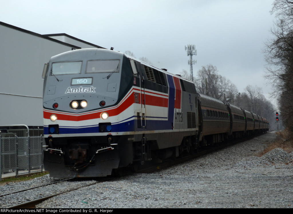 Pepsi can AMTK 160 just north of CP Rivermont on train 176.